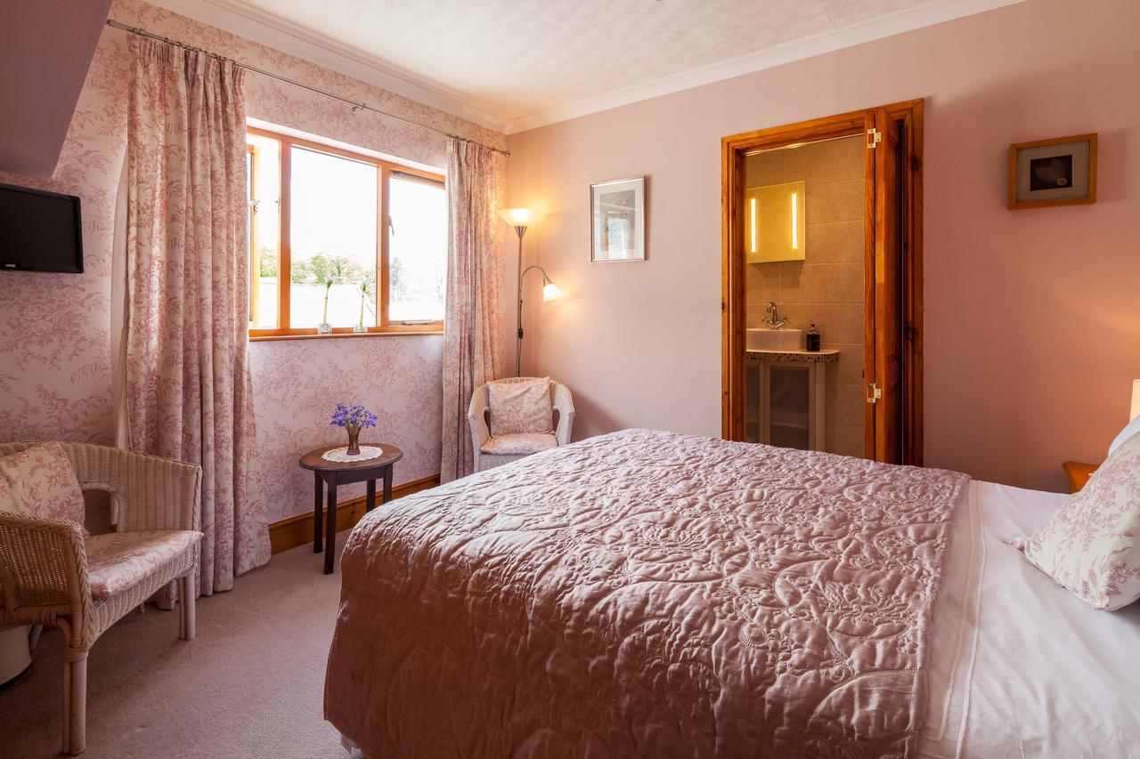 Langdon Farm Guest House Kilgetty Bagian luar foto